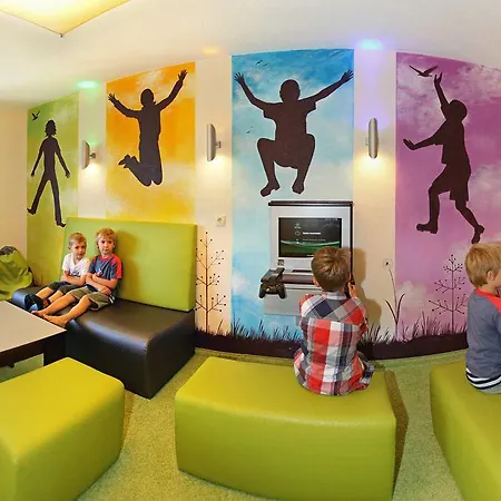 Aster Boutique & 4* Fuegenberg