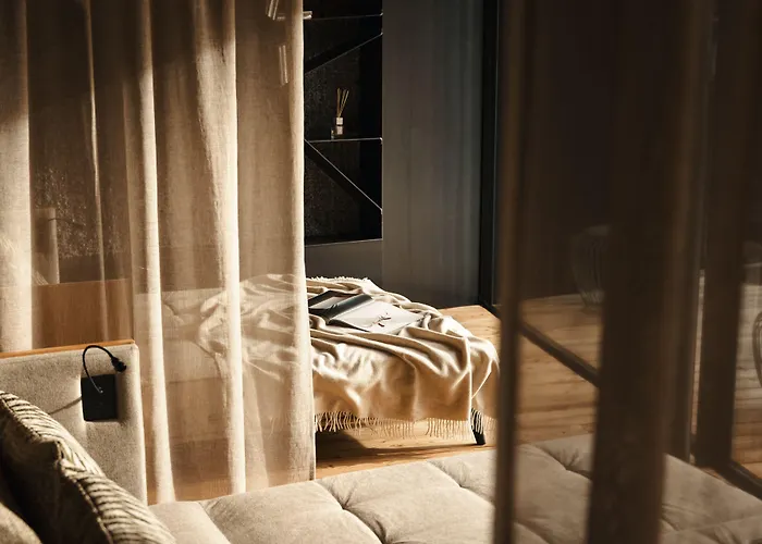 アパートホテル Aster Boutique & フューゲンベルク