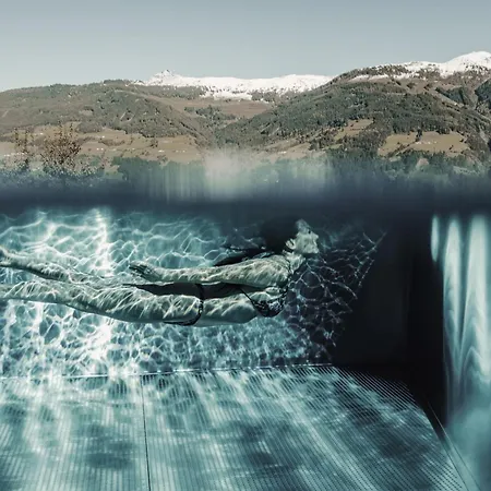 Lägenhetshotell Aster Boutique & 4*